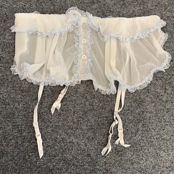 Victoria’s Secret Skirt Garter Belt - Picture 2 of 4